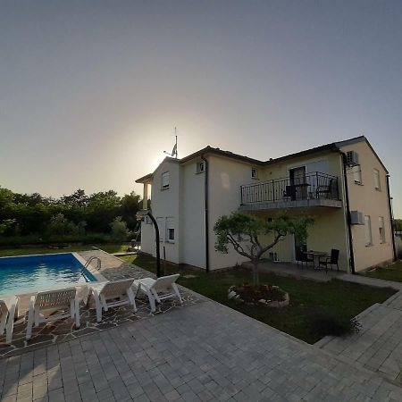 Apartment Adriatic Umag Bagian luar foto